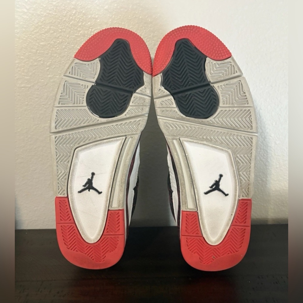 Jordan 4 Retro Men’s Size 10 - Picture 6 of 7